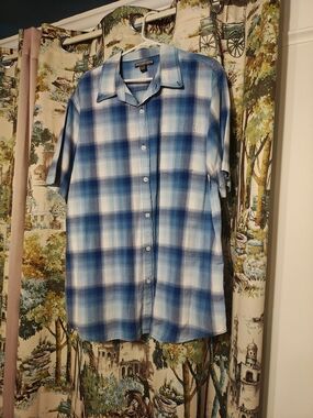 String Theory Blue and White Plaid Short-Sleeve Button-Down Shirt